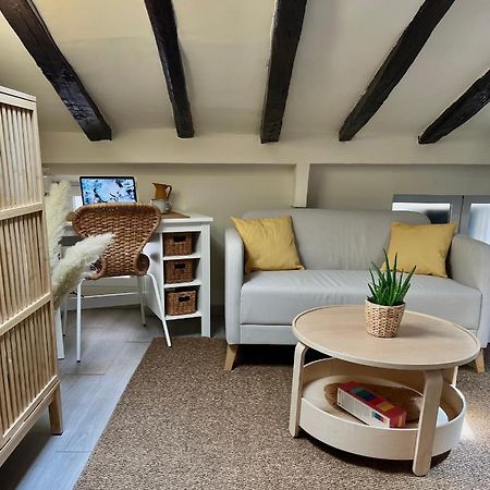 Charming Apartment In The Heart Of Madrid Exterior photo